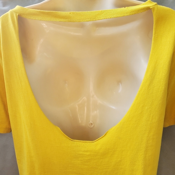 ๐3 for $25๐ Atmosphere 100% Cotton Yellow Ripped Distressed Open Back T-Shirt - Picture 7 of 10